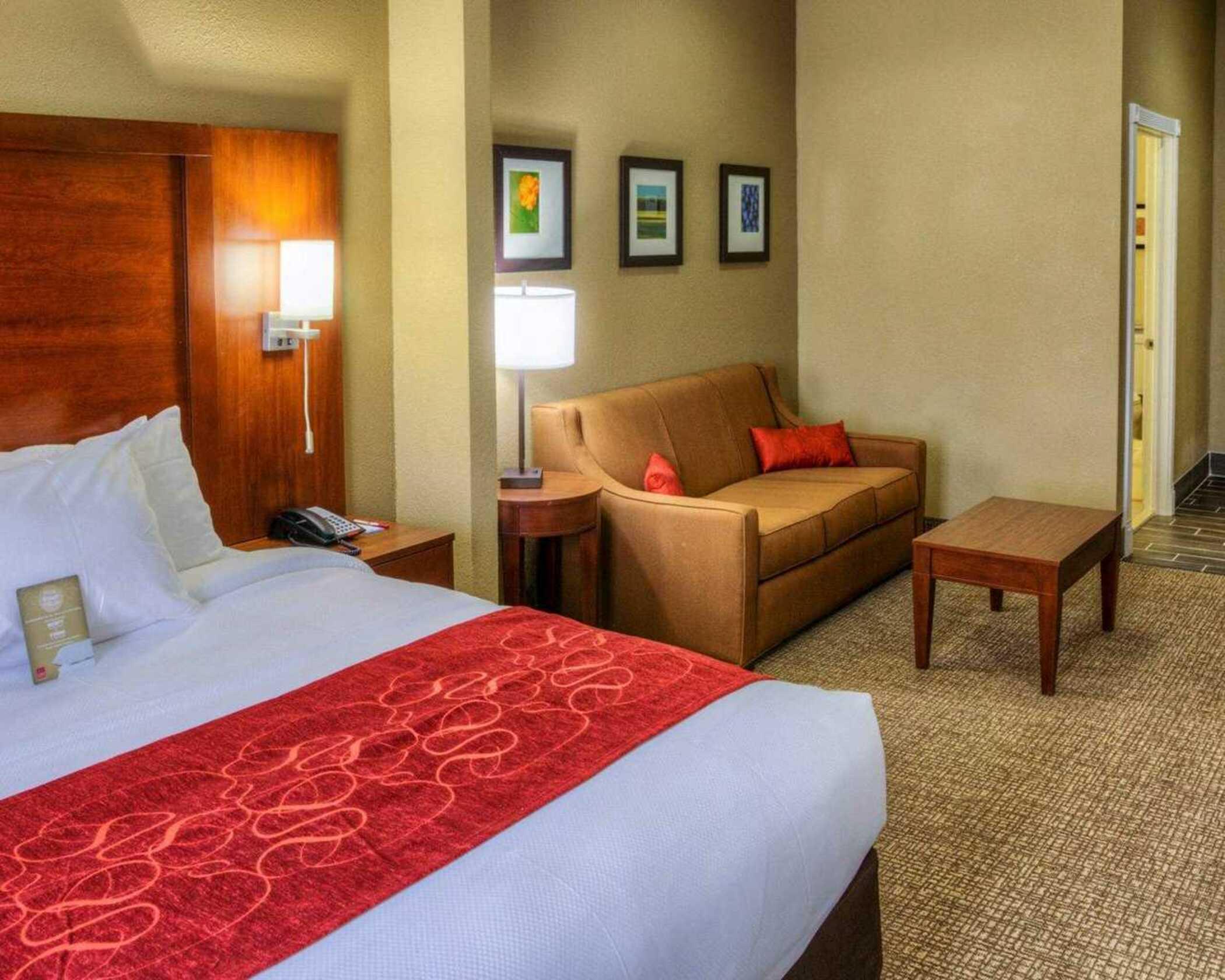 Comfort Suites Plymouth Near Us-30 Bagian luar foto