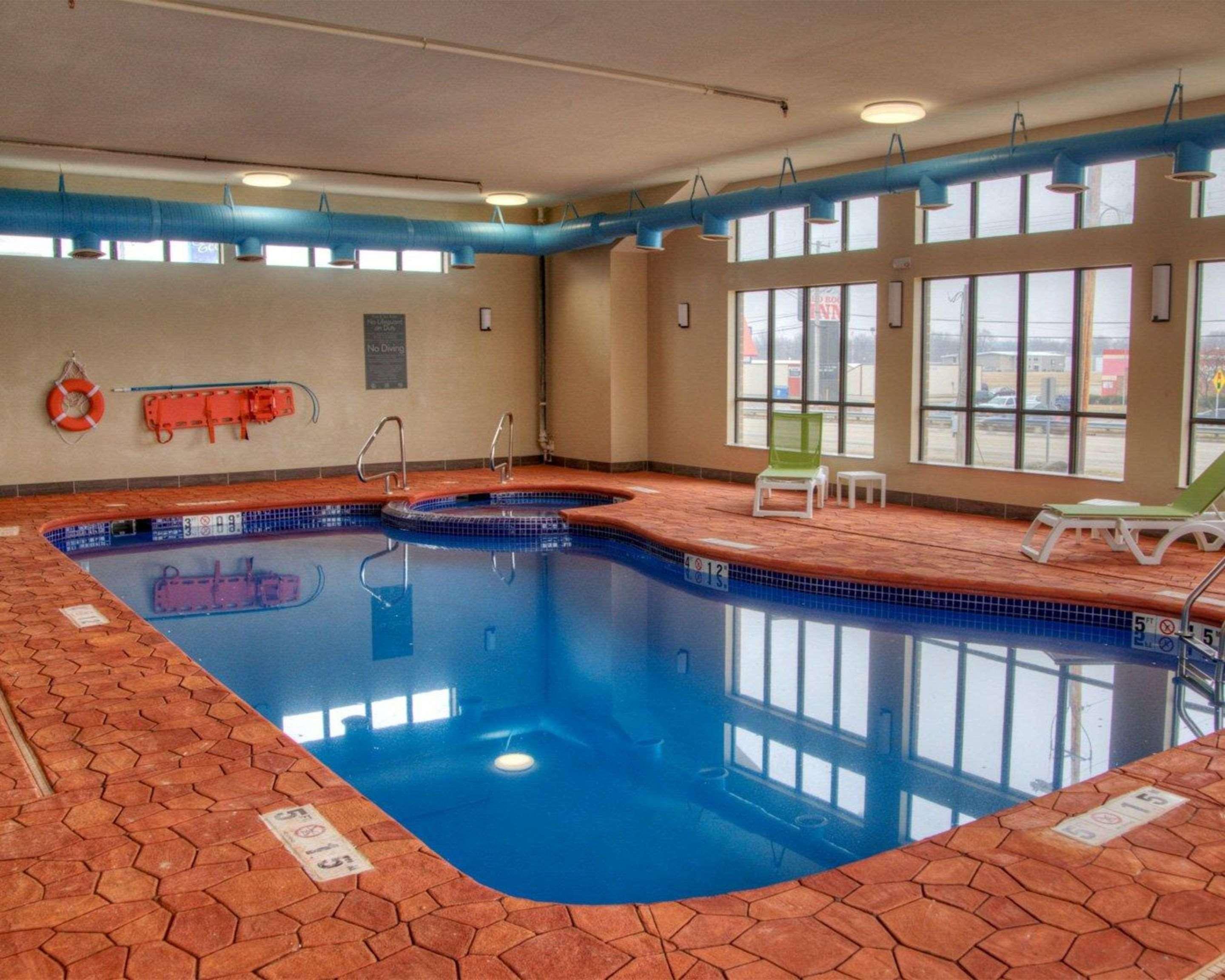 Comfort Suites Plymouth Near Us-30 Bagian luar foto