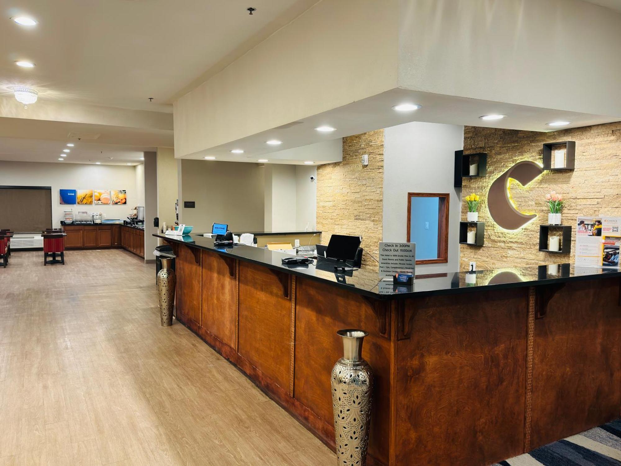 Comfort Suites Plymouth Near Us-30 Bagian luar foto